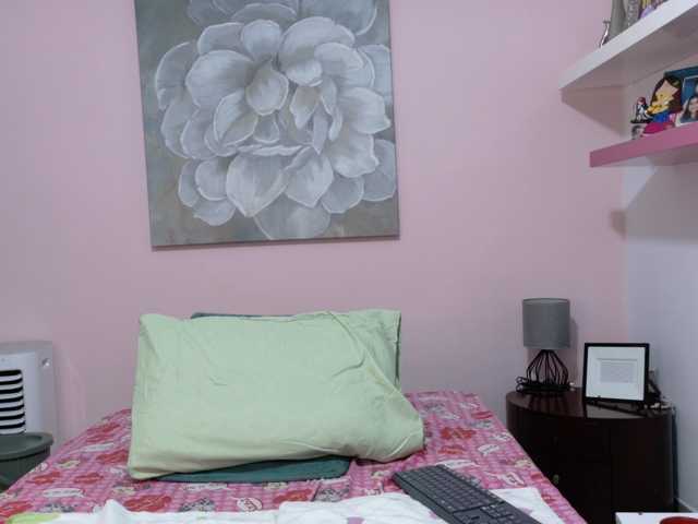 CindyCraw live cam preview
