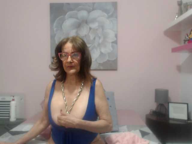 CindyCraw live cam preview