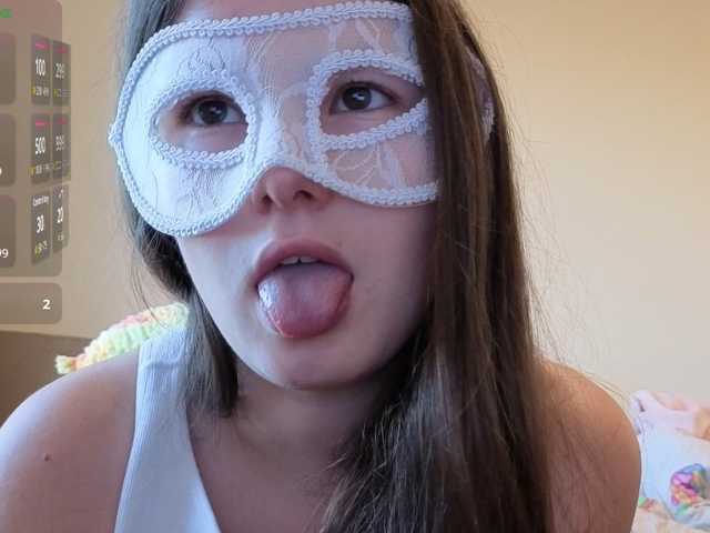 Mary2606 live cam on BongaCams