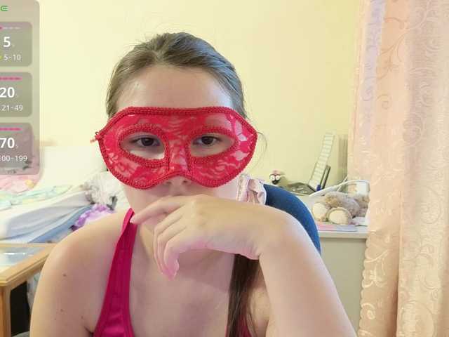 Mary2606 live cam on BongaCams