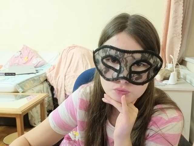 Mary2606 live cam on BongaCams