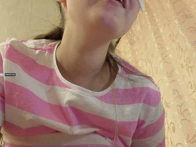 Mary2606 live cam on BongaCams