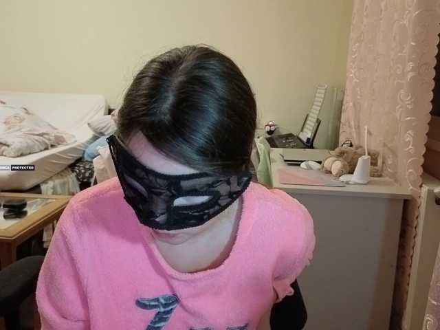 Mary2606 live cam on BongaCams