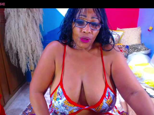 AdaBlake live cam on BongaCams