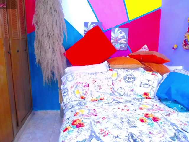 AdaBlake live cam on BongaCams
