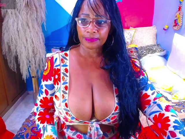 AdaBlake live cam preview
