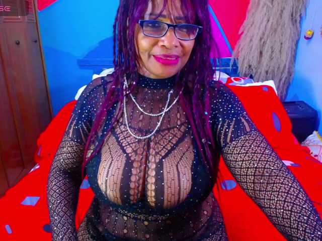 AdaBlake live cam on BongaCams