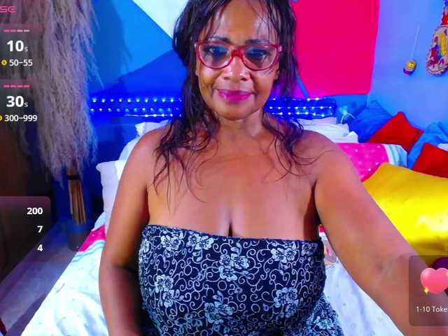 AdaBlake live cam on BongaCams