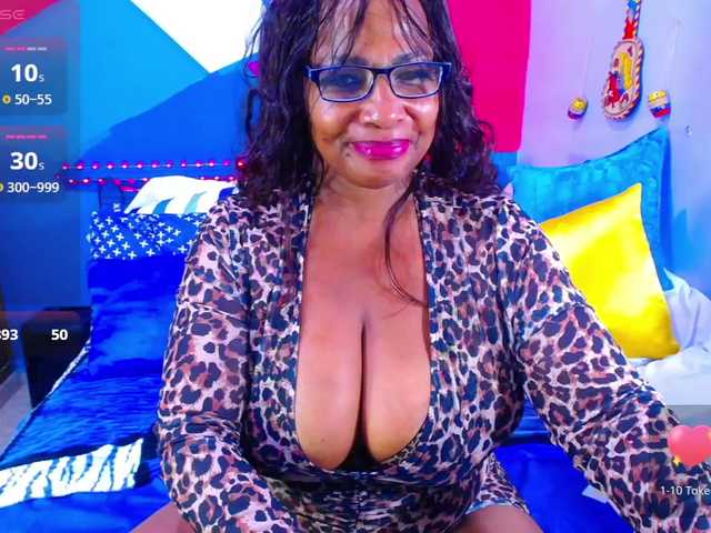 AdaBlake live cam on BongaCams