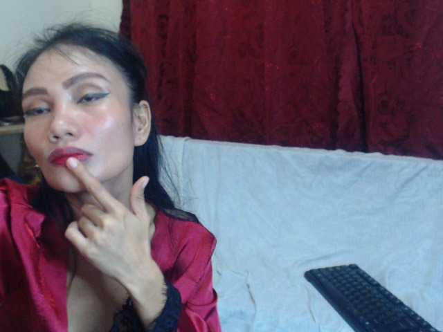 Zarenah live cam on BongaCams