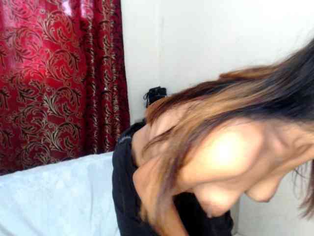 Zarenah Live Webcam on BongaCams