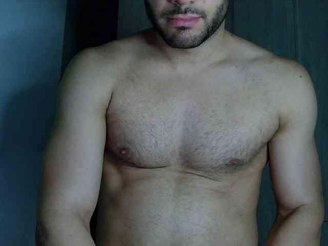Justyn11 Sex Cam Show