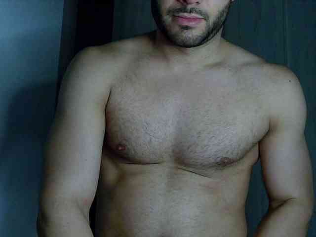 Justyn11 Sex Cam Show