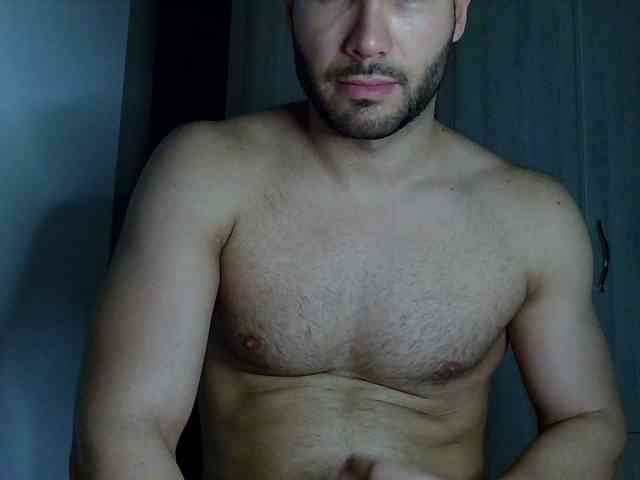 Justyn11 Sex Cam Show