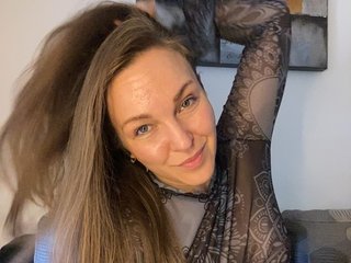 Alisasqrl Porn Show