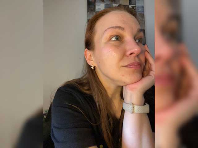 Alisasqrl live cam preview