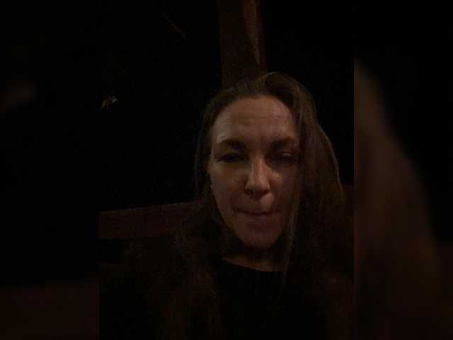 Alisasqrl live webcam show