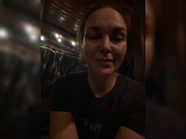 Alisasqrl live cam on BongaCams
