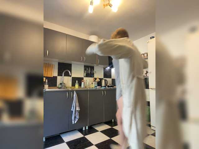 Alisasqrl live webcam show