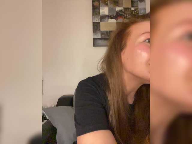 Alisasqrl live cam preview