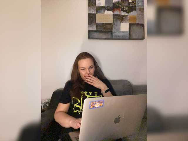 Alisasqrl, live now on BongaCams