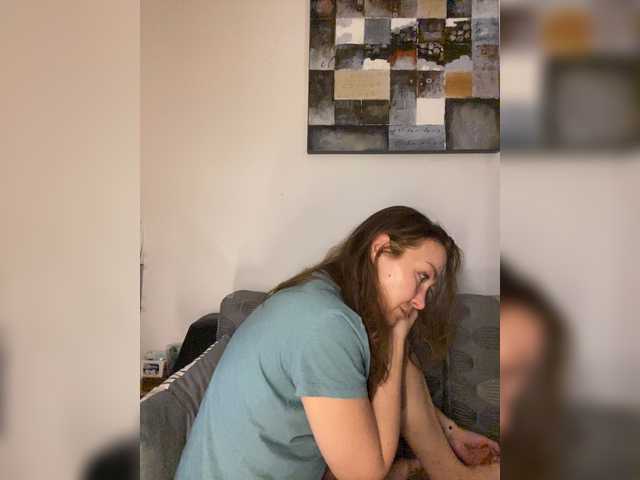 Alisasqrl live cam on BongaCams