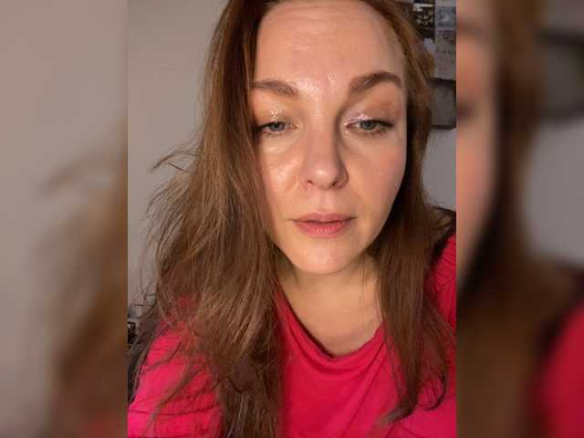 Alisasqrl, en directo ahora en BongaCams