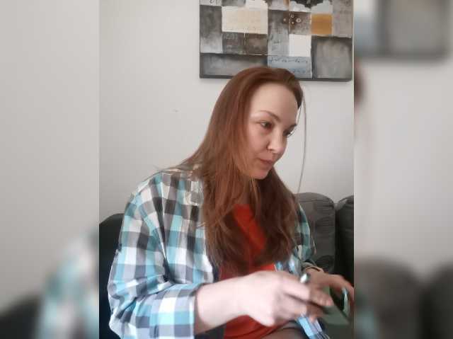 Alisasqrl live cam preview