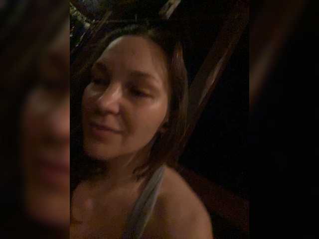 Alisasqrl live webcam show