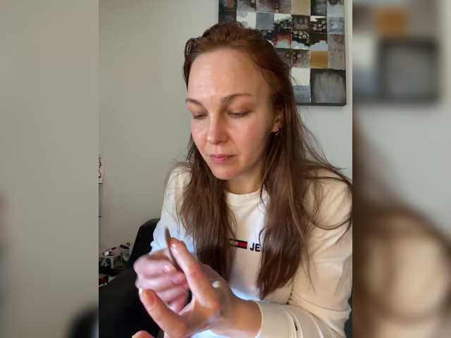 Alisasqrl live cam preview
