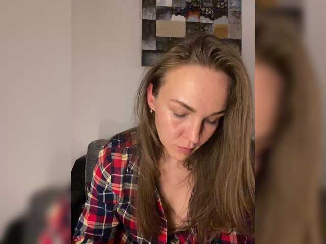 Alisasqrl live webcam show