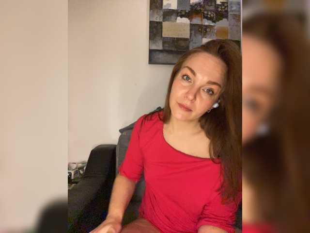 Alisasqrl live cam preview