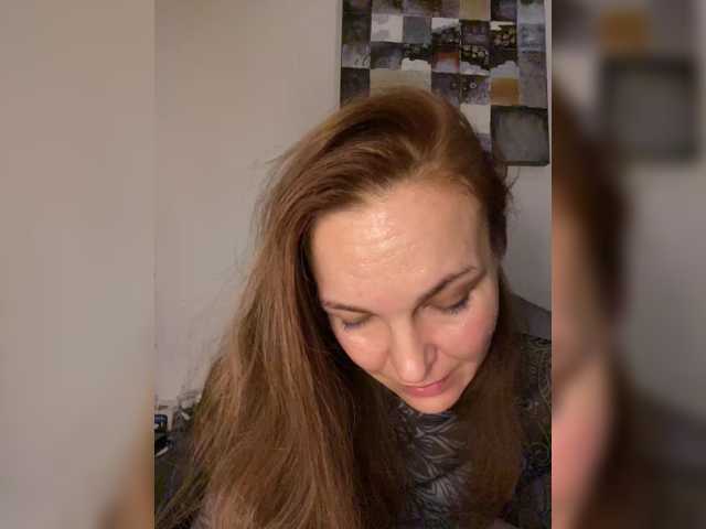 Alisasqrl live cam preview