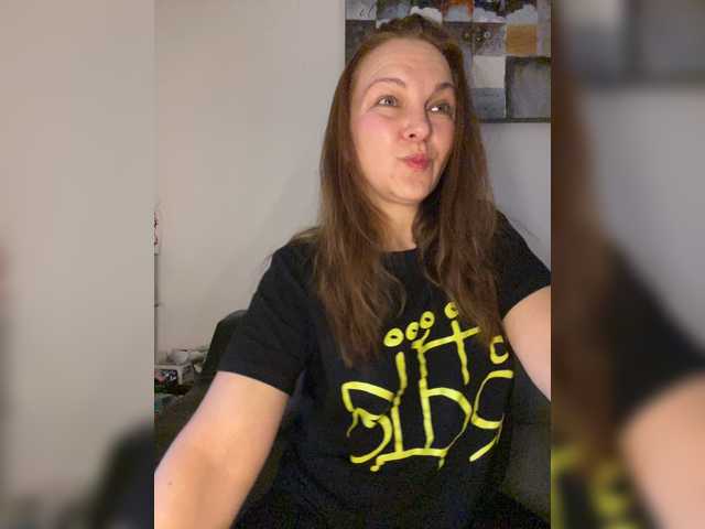 Alisasqrl live cam preview