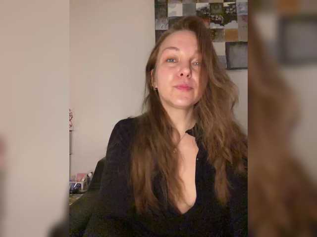 Alisasqrl live cam preview