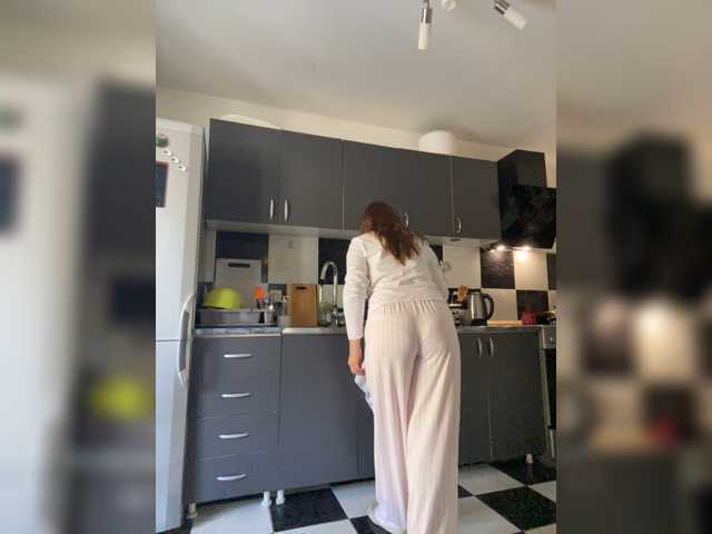 Alisasqrl, en vivo ahora en BongaCams