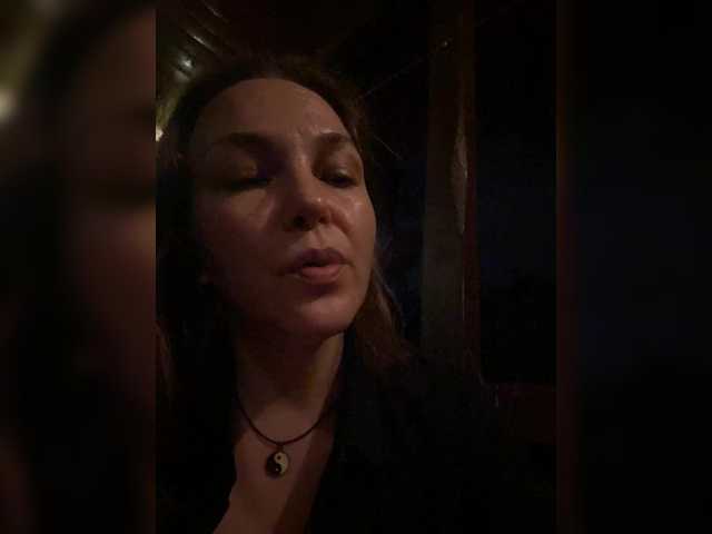 Alisasqrl live cam
