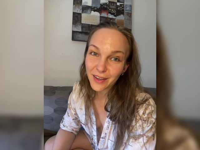 Alisasqrl live webcam show