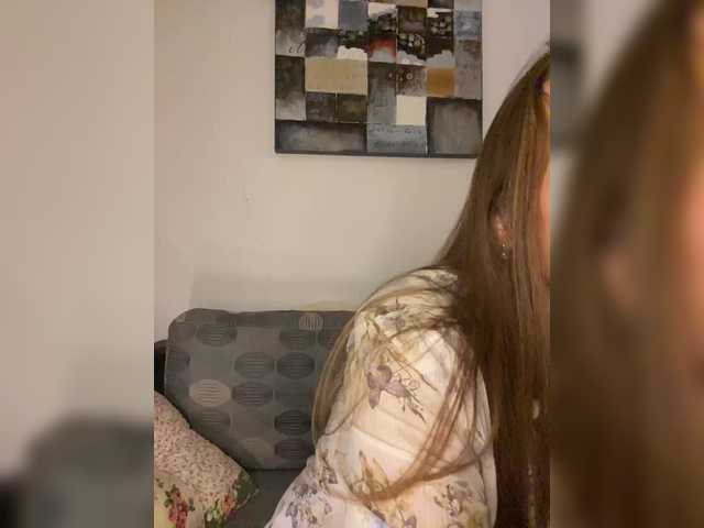 Alisasqrl live cam on BongaCams