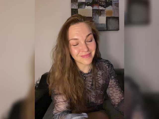 Alisasqrl live cam preview