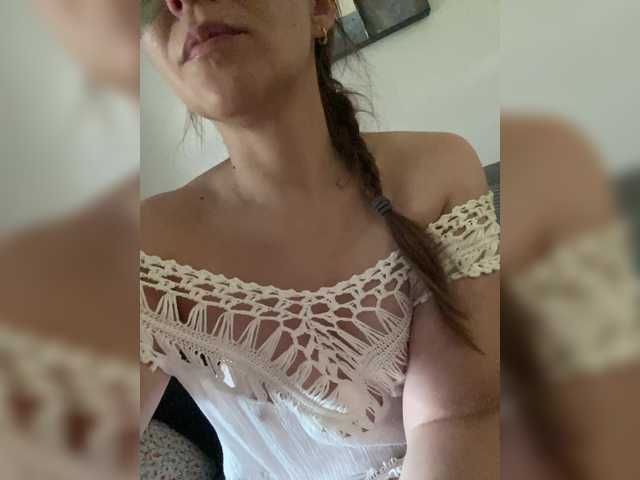 Alisasqrl live webcam show