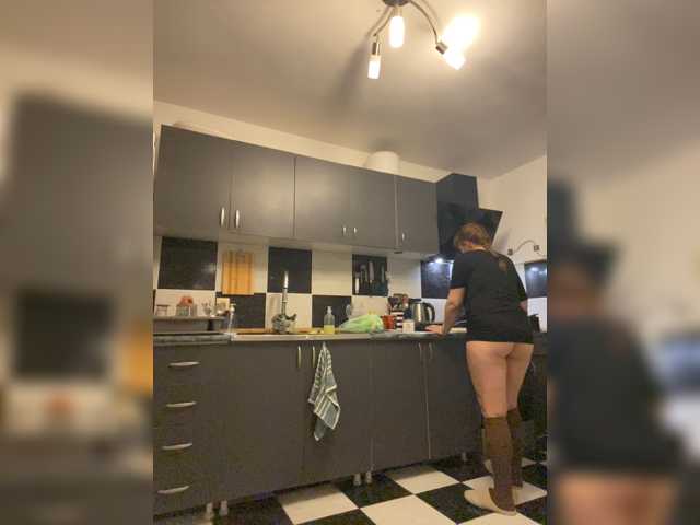 Alisasqrl live cam preview