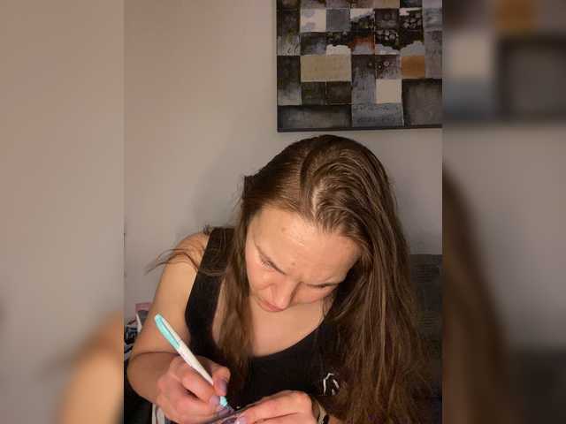 Alisasqrl live cam on BongaCams