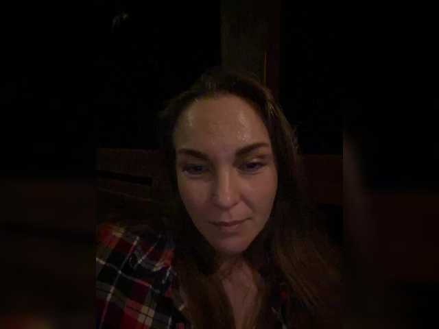 Alisasqrl live webcam show