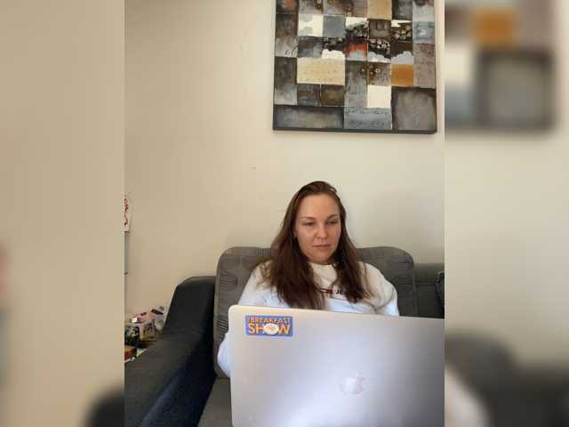 Alisasqrl live cam preview