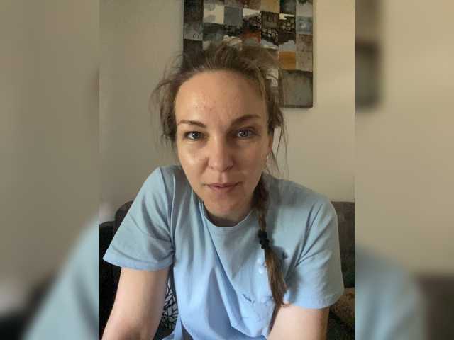Alisasqrl live cam on BongaCams
