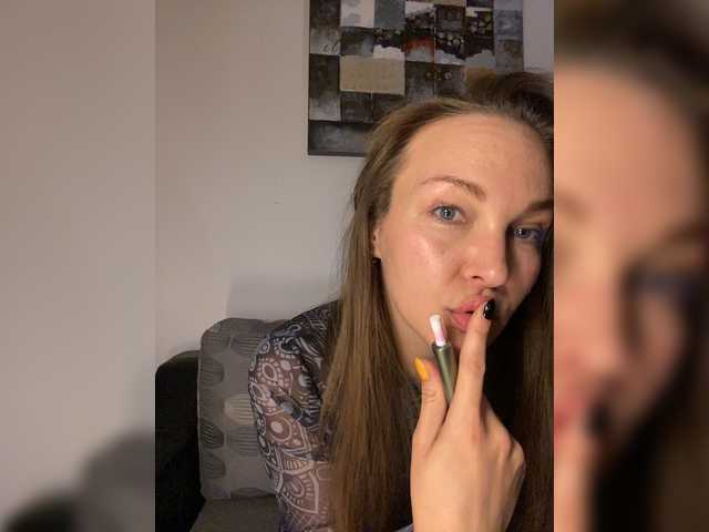 Alisasqrl live cam pe BongaCams