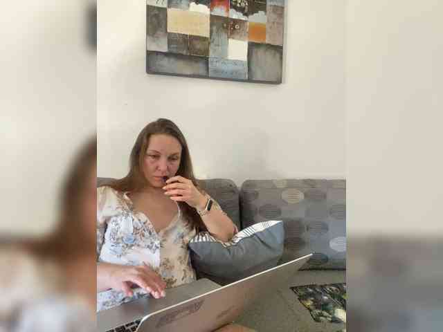 Alisasqrl webcam