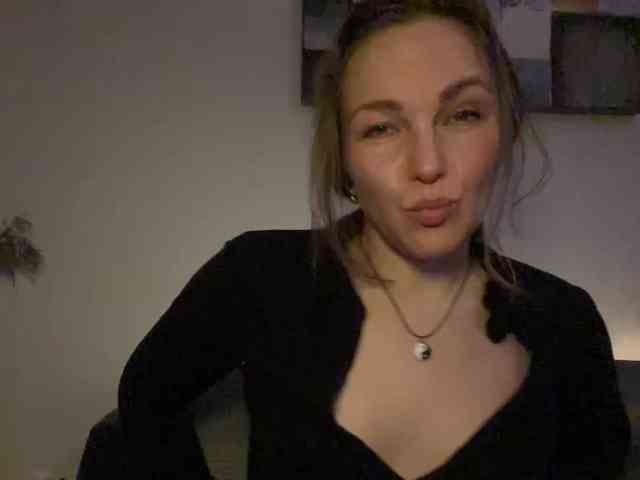 Alisasqrl webcam