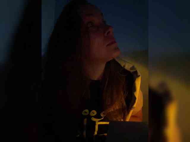 Alisasqrl Live Webcam on BongaCams
